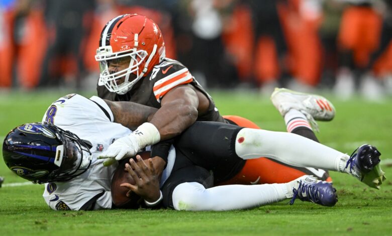 Lamar Jackson says “Yes!” as Garrett exits AFC North Lamar Jackson says “Yes!” as Garrett exits AFC North