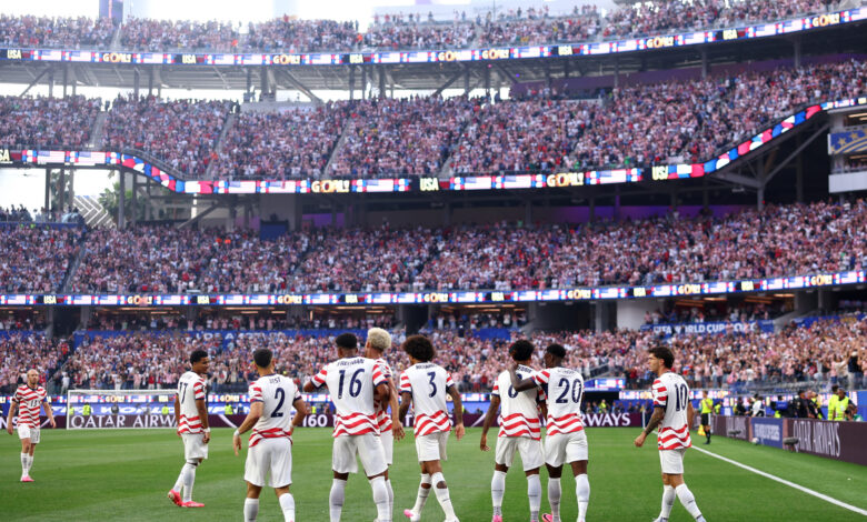 USMNT’s 4-1 statement tests grind in Group D