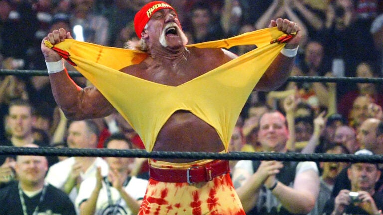 Florida police close Hulk Hogan death investigation