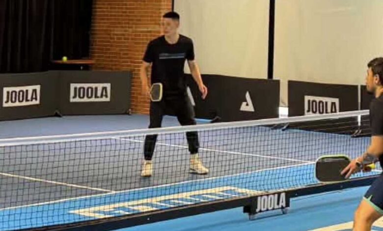 Jeremy Lin trains at JOOLA in Pike & Rose
