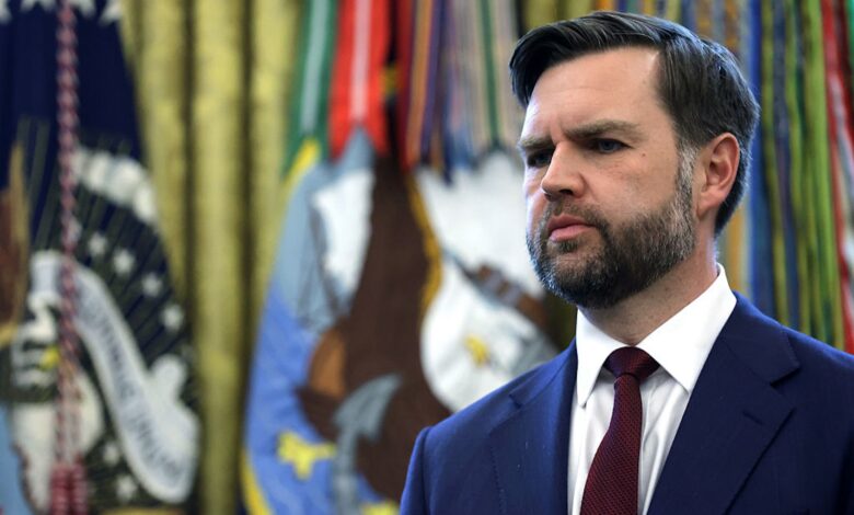 White House touts immigrant fraud as pressure mounts
