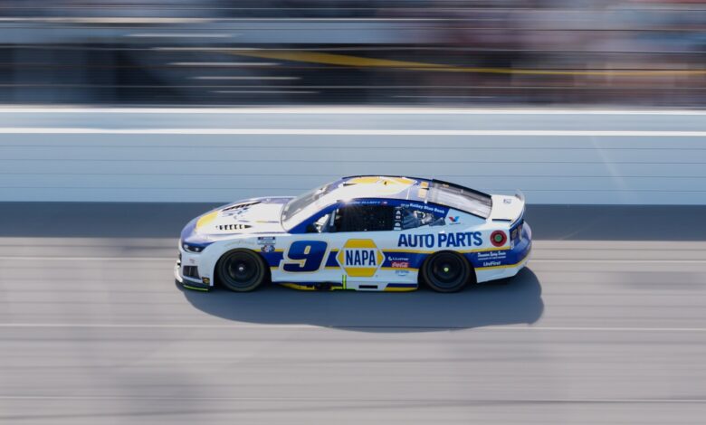 NASCAR Michigan race halted after Bell-Elliott crash