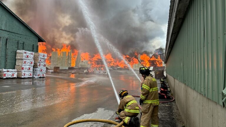 Assistant fire chief dies a month after blast