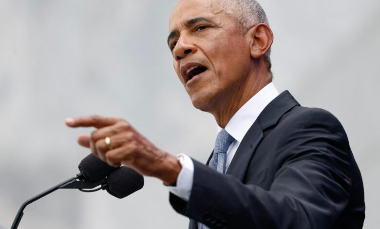 Obama Opens Chicago Center With Sharp Trumpism Jabs Obama Opens Chicago Center With Sharp Trumpism Jabs