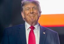 Trump’s crypto bank bid accelerates federal conflict fears
