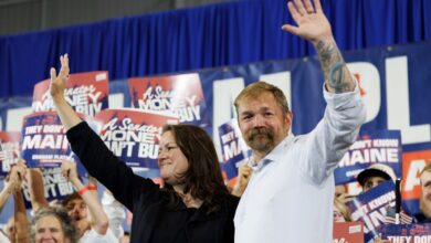 Maine Democrats back Platner in 72% landslide