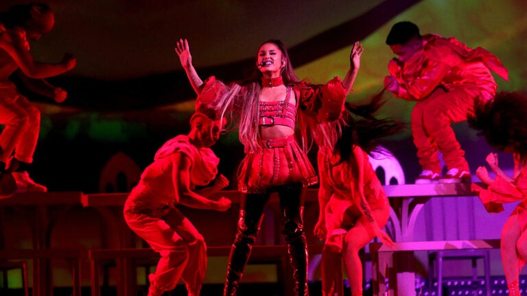 Ariana Grande shifts two TD Garden dates Ariana Grande shifts two TD Garden dates
