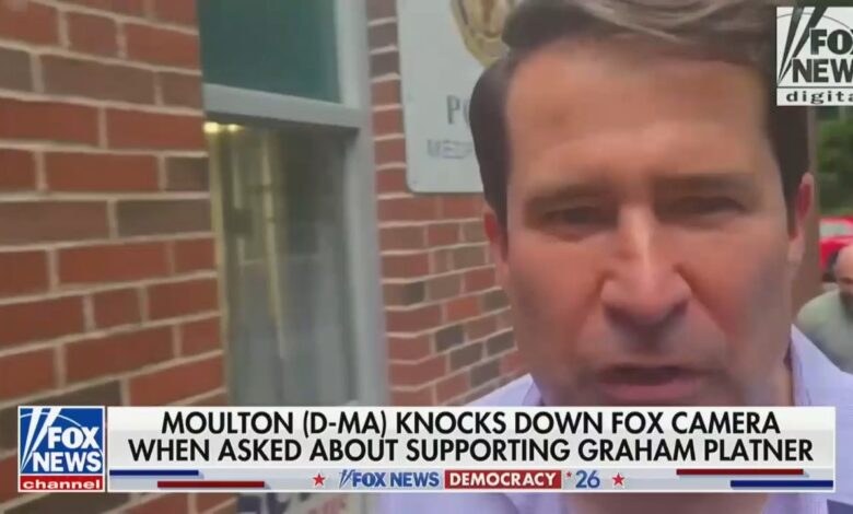 Moulton grabs reporter’s phone after Platner question