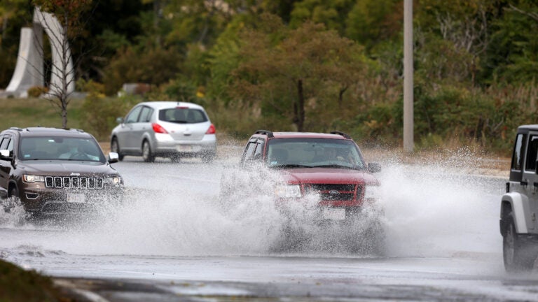 Boston braces as coastal flooding warning lasts Tuesday night Boston braces as coastal flooding warning lasts Tuesday night