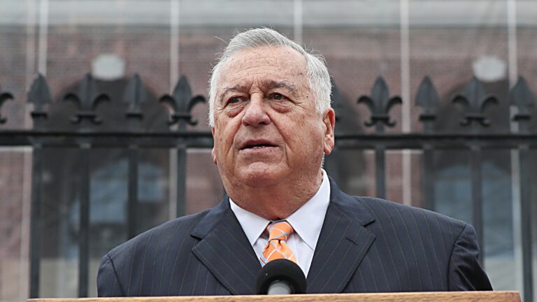 Mariano defends audit bill as DiZoglio fights back Mariano defends audit bill as DiZoglio fights back