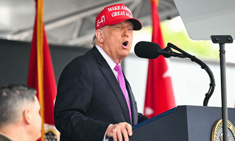 Trump warns Iran: close Strait, get destroyed