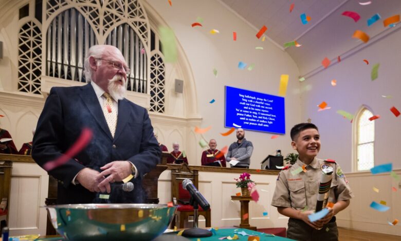 Church clears .2 million medical debt without politics