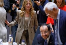 Trump and Meloni rupture after “begging” photo claim