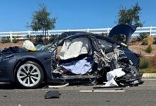 Deputy charged after 100-mph crash killed groom-to-be