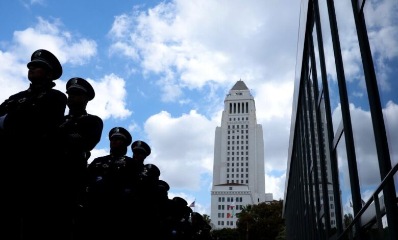 Police Commission delays test as LAPD resists oversight Police Commission delays test as LAPD resists oversight