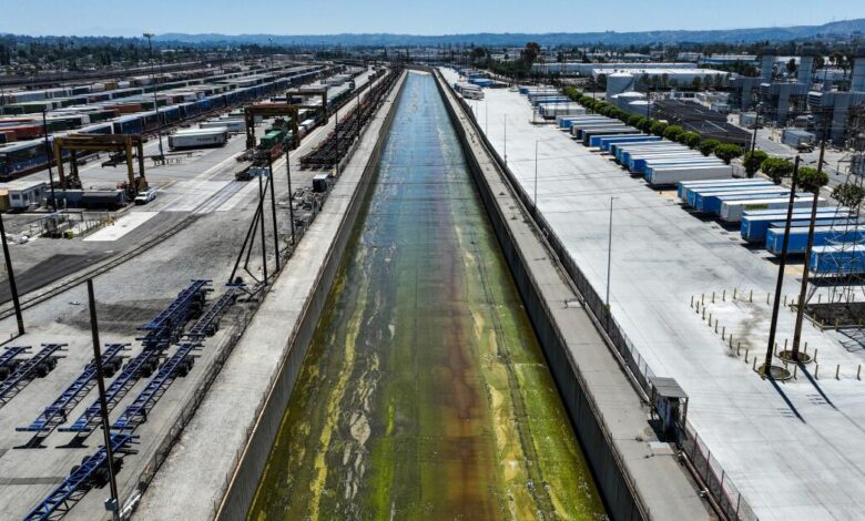 California pushes stormwater permits for big parking lots