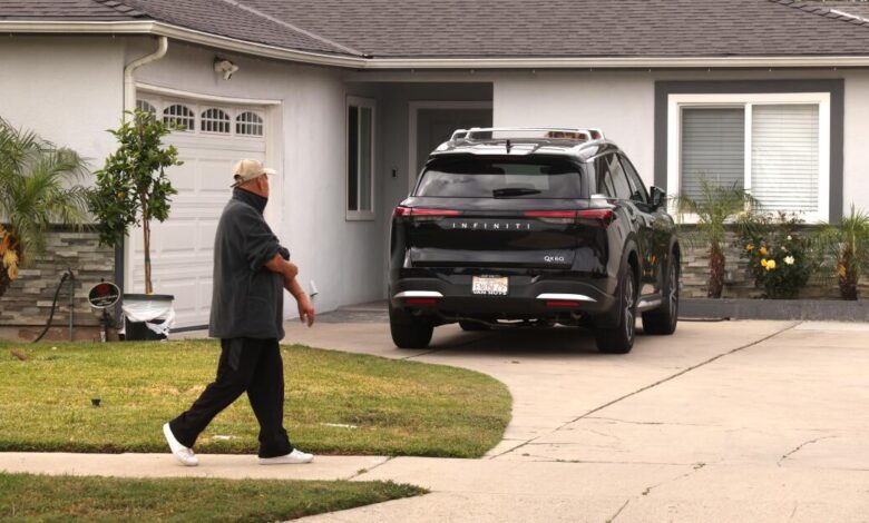 North Hills murder-suicide leaves young family dead North Hills murder-suicide leaves young family dead