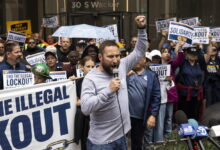 Picketing in Chicago marks 100th day of BP lockout