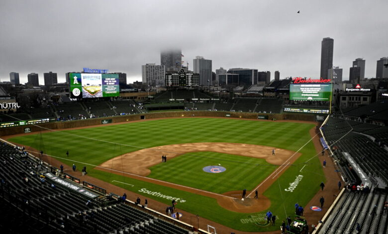 Cubs shift Spanish broadcasters to obstructed Wrigley rafters Cubs shift Spanish broadcasters to obstructed Wrigley rafters