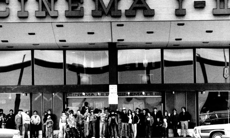 Ford City Mall closing June 22 ends a local ritual