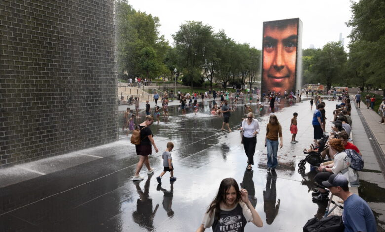 Chicago braces as extreme heat warning lasts through Wednesday