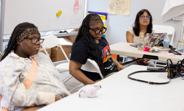 Chicago leaders’ curfew push misses teens’ needs Chicago leaders’ curfew push misses teens’ needs