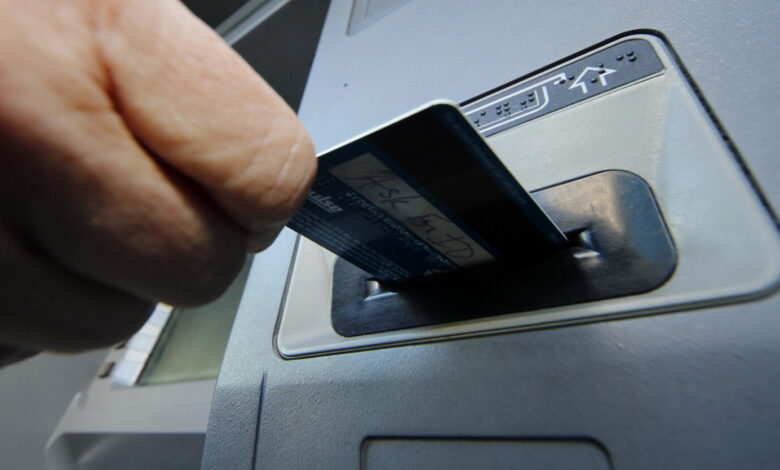 Credit card delinquencies hit 15-year high, counselors warn Credit card delinquencies hit 15-year high, counselors warn