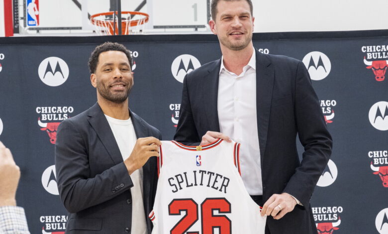 Bulls hire Tiago Splitter after Blazers pass on him Bulls hire Tiago Splitter after Blazers pass on him
