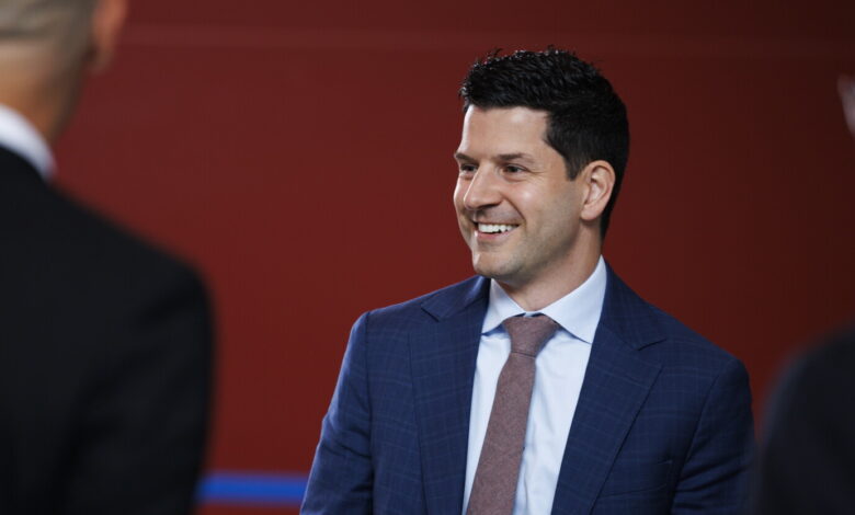 Blackhawks GM Kyle Davidson keeps trade pressure on