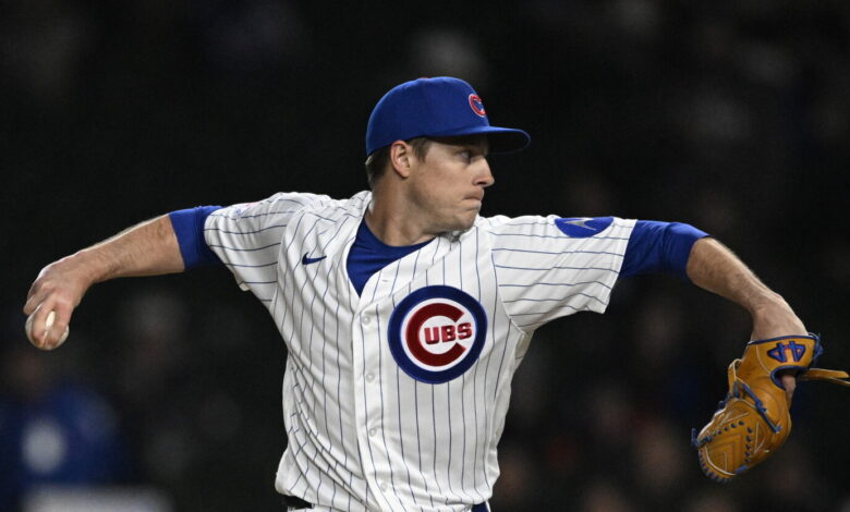 Knee injury sidelines Cubs reliever Phil Maton