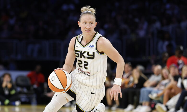 Courtney Vandersloot to return Friday against the Fire