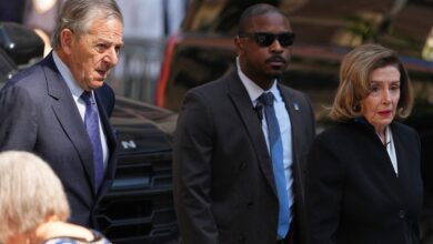 Paul Pelosi involved in hit-and-run; car damaged Paul Pelosi involved in hit-and-run; car damaged
