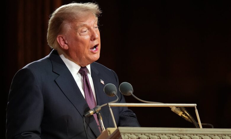 Trump Goes Off-Script During Lindsey Graham Eulogy: ‘He Was A Tough Cookie’ Trump Goes Off-Script During Lindsey Graham Eulogy: ‘He Was A Tough Cookie’