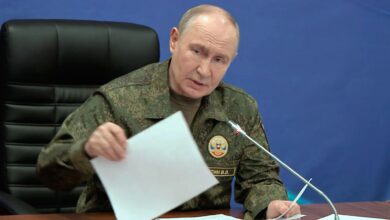 Trump speaks separately to Putin and Zelenskyy Trump speaks separately to Putin and Zelenskyy