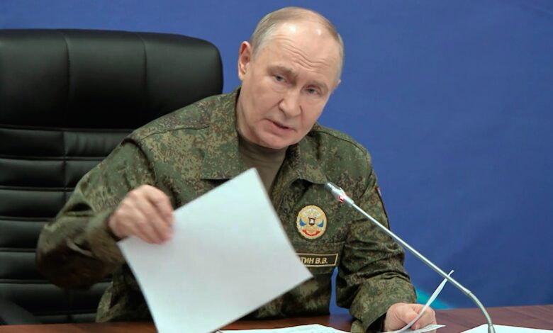 Trump speaks separately to Putin and Zelenskyy Trump speaks separately to Putin and Zelenskyy