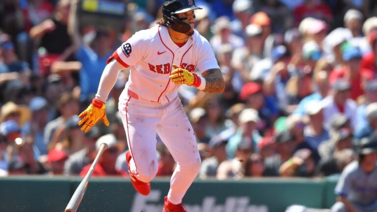 Surging Red Sox topple Blue Jays 6-1 Surging Red Sox topple Blue Jays 6-1