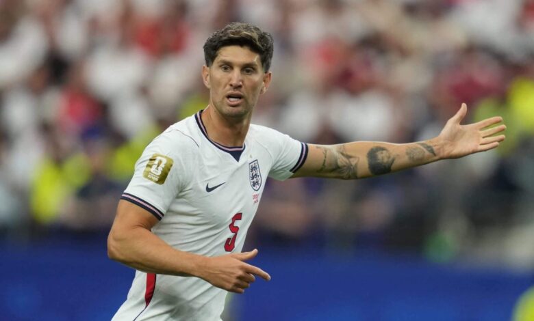 World Cup free agents crowd roster as contracts expire