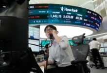 South Korea’s Kospi index jumps nearly 18% on a surge in chipmaking stocks – WTOP News