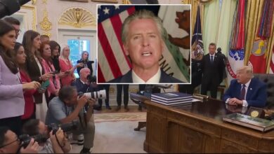 Newsom calls Oval Office press “7 sycophants” Newsom calls Oval Office press “7 sycophants”