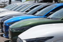 California hopes to lure a new generation to electric cars, with help from rebates, high gas prices