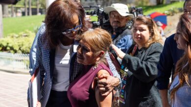 ‘Enough!’ Hot dog vendor demands end to street violence