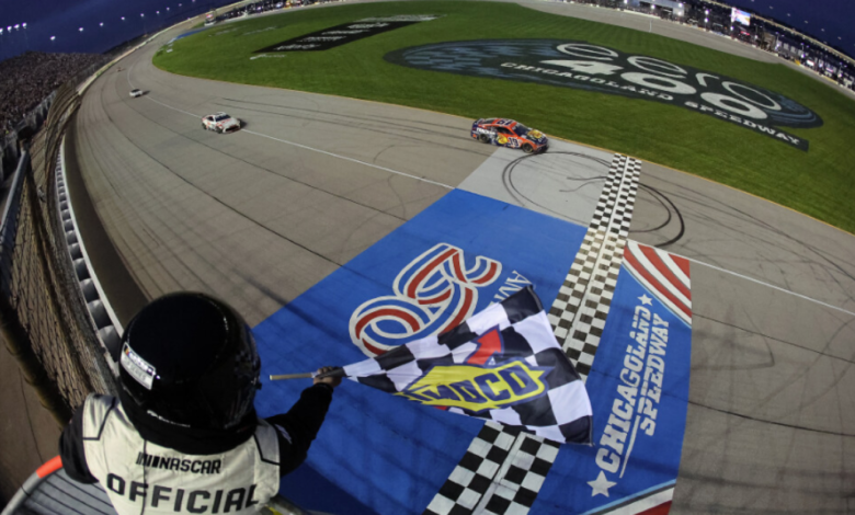 Chase Briscoe holds off Bell for Chicagoland win