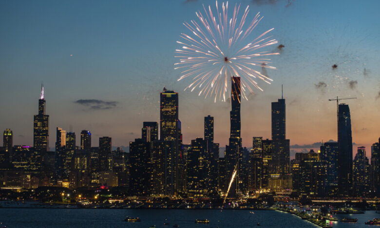 Severe storms threaten Chicago with wind and flash flooding