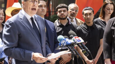 Familias piden cargos por Midway Blitz, no solo estatales