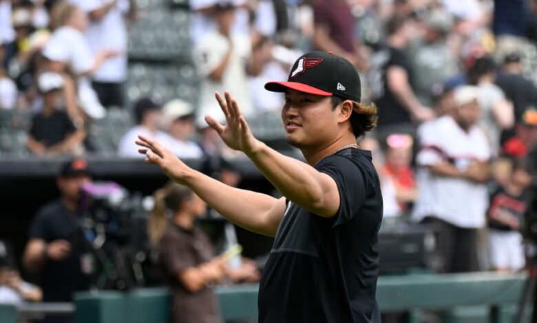 Murakami’s hamstring run sets Sox rehab timetable