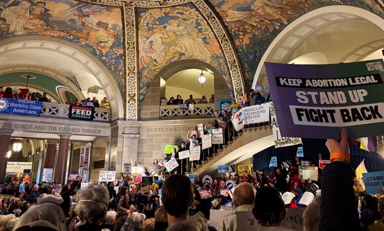 Missouri Republicans Are Trying to Repeal Abortion Rights by Leaning Into Anti-Trans Sentiment Missouri Republicans Are Trying to Repeal Abortion Rights by Leaning Into Anti-Trans Sentiment