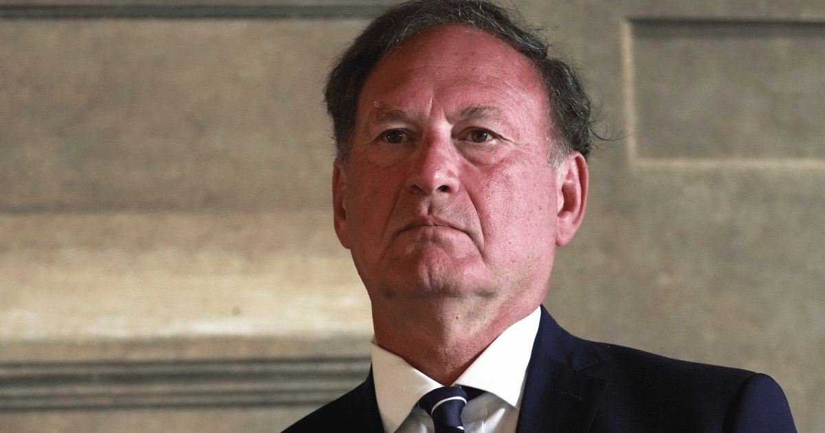 Analysis: Samuel Alito has made up to .9 million from fossil fuel assets while serving on the Supreme Court