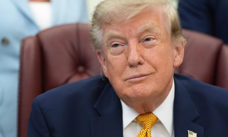Voters Prefer Democrats Over Republicans On Economy For First Time In A Decade: Poll