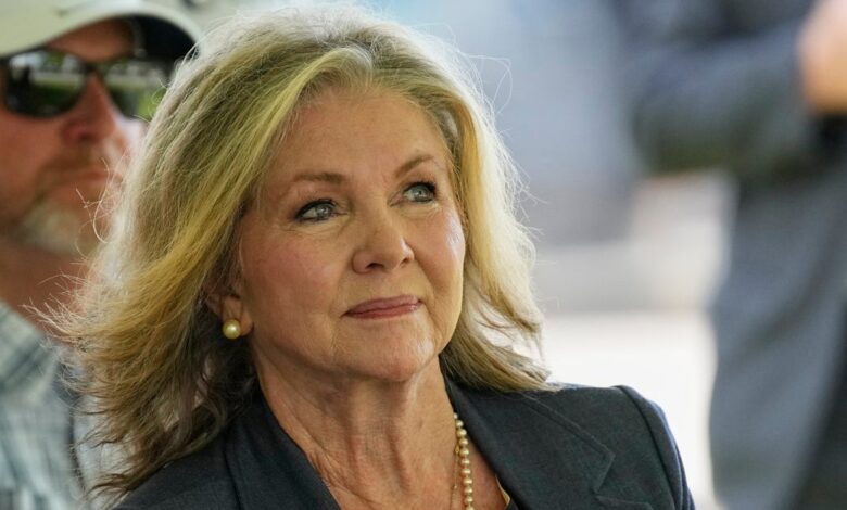 Sen. Marsha Blackburn Wins Republican Primary For Tennessee Governor, Defeating Fellow Trump Ally Sen. Marsha Blackburn Wins Republican Primary For Tennessee Governor, Defeating Fellow Trump Ally