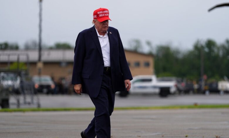 A Handful Of GOP Candidates Are Quietly Backing Away From Trump